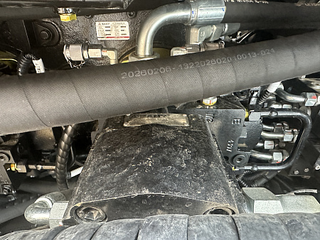 Тротуарный асфальтоукладчик SANY SAP30C-10