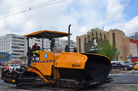 Гусеничный асфальтоукладчик SANY SAP130C-10