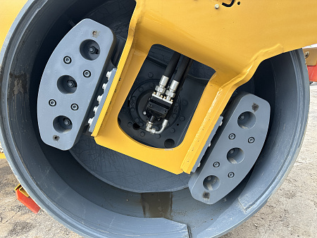 Каток асфальтовый SANY STR140C-10