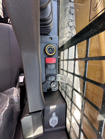 Мини погрузчик SANY SS270V