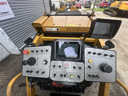 Тротуарный асфальтоукладчик SANY SAP30C-10
