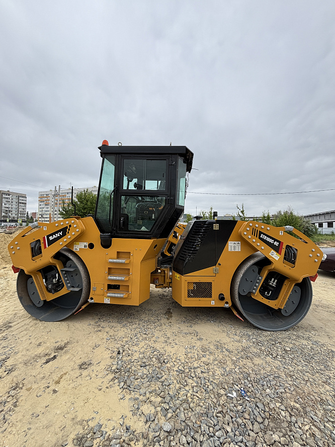 Каток асфальтовый SANY STR100C