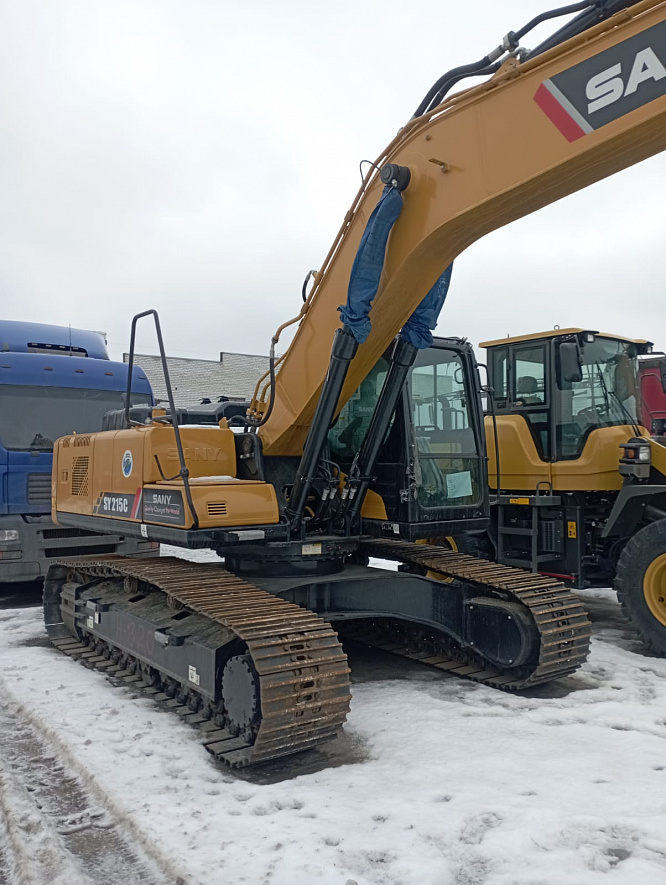 Экскаватор гусеничный SANY SY215C