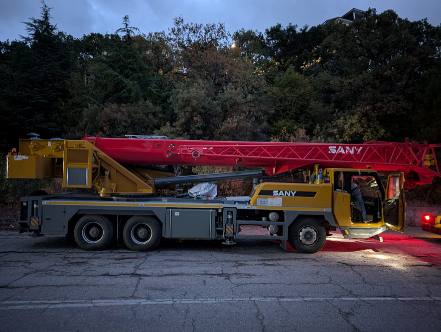 Полноприводный автокран SANY STC300T5-5R