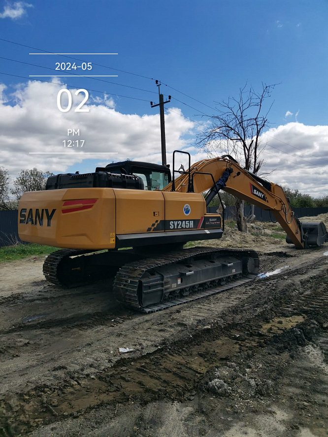 Экскаватор гусеничный SANY SY245H
