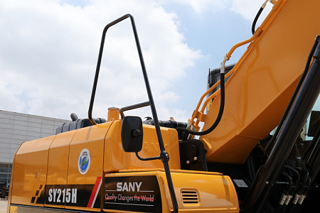 Экскаватор гусеничный SANY SY215H