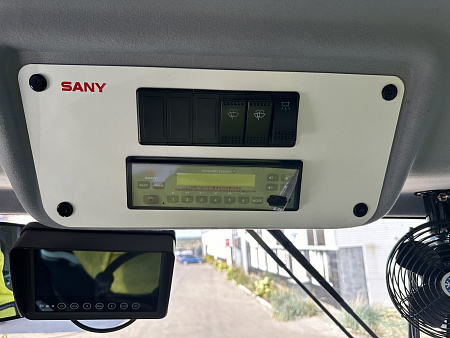 Каток грунтовый SANY SSR150C-8