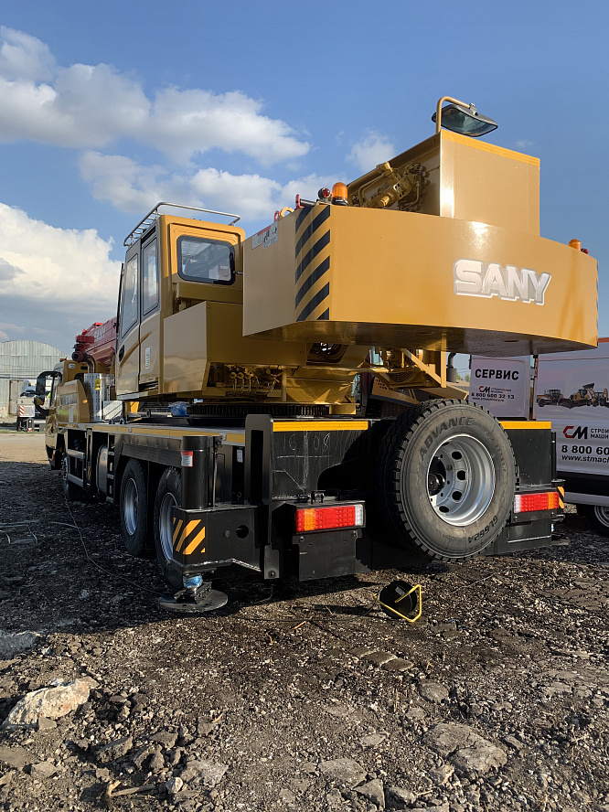 Полноприводный автокран SANY STC300T5-5R