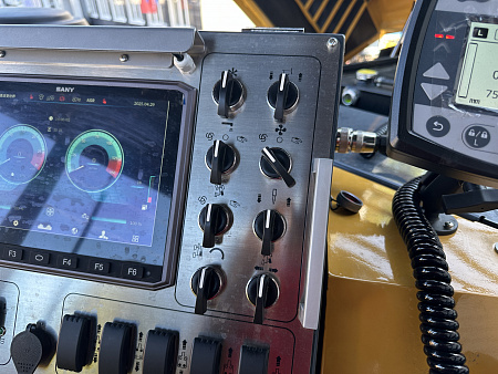 Дорожная фреза SANY SCM1300FC-8А