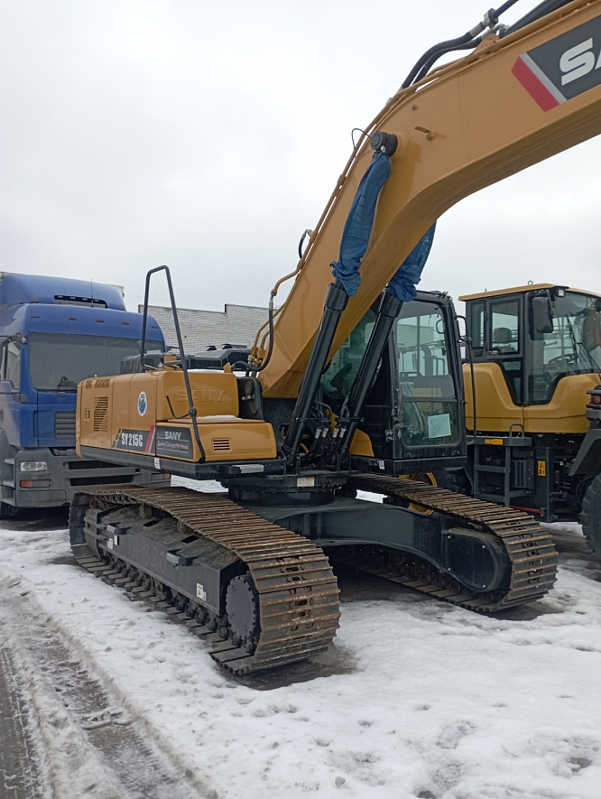 Экскаватор гусеничный SANY SY215C