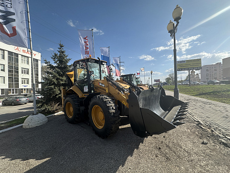 Равноколесный Экскаватор погрузчик SANY BHL 105