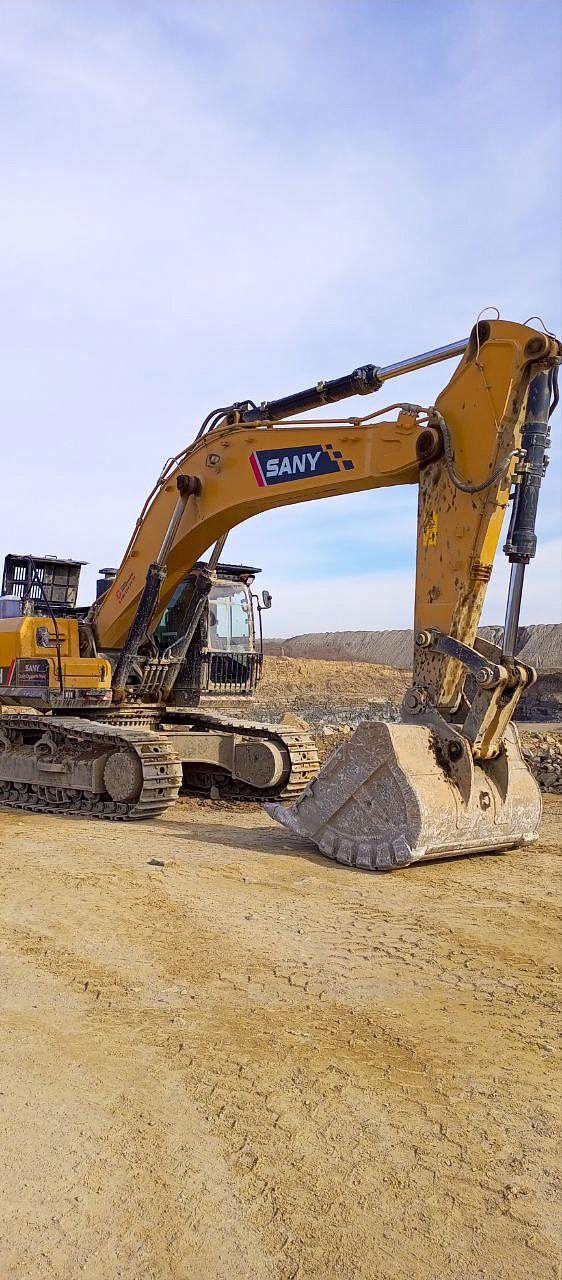 Экскаватор гусеничный SANY SY500H