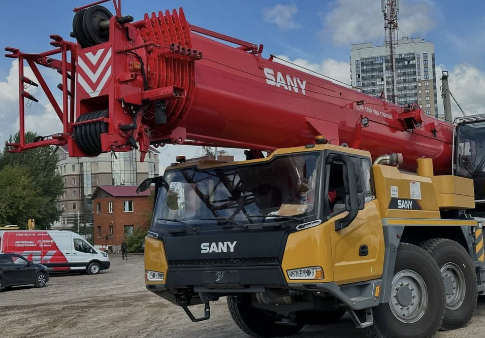 Автокран SANY STC1200T5