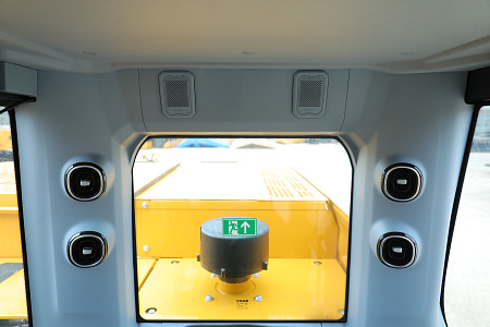 Экскаватор гусеничный SANY SY215H Pro