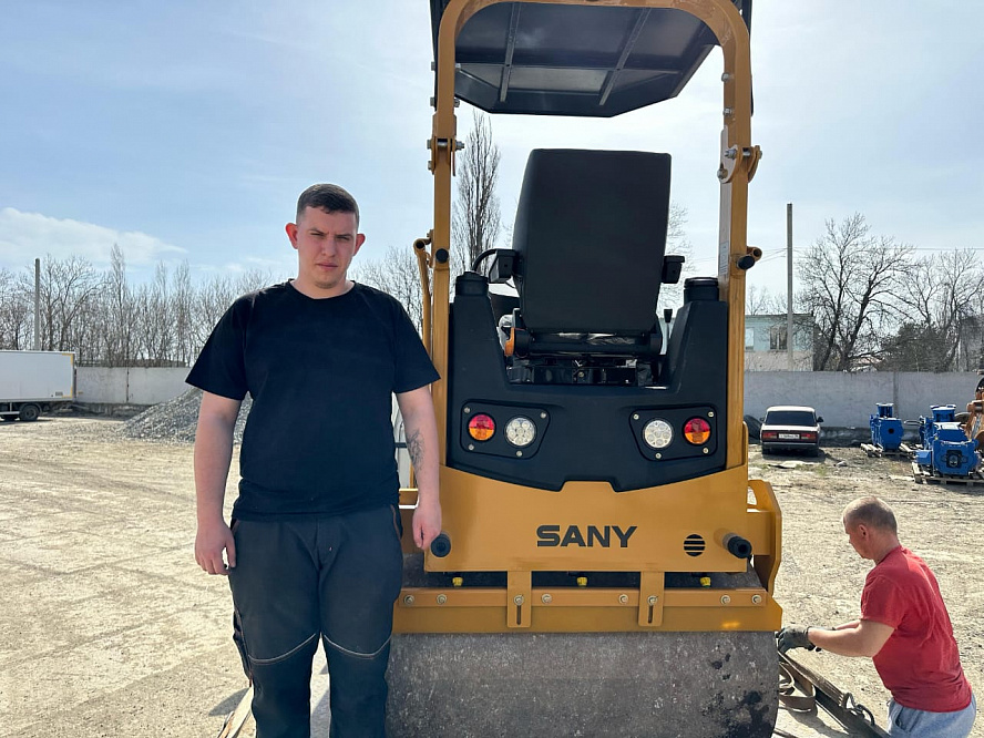Каток тандемный двухвальцовый SANY STR30C-8