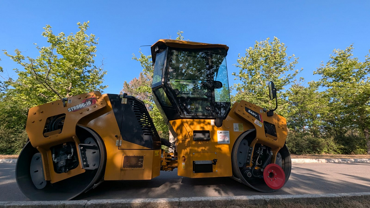 Каток асфальтовый SANY STR80C-10