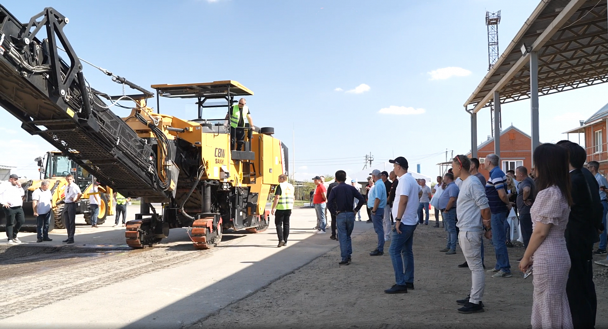 Дорожная фреза SANY SCM2000C-8W