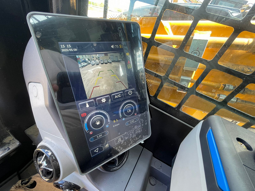 Мини погрузчик SANY ST230V