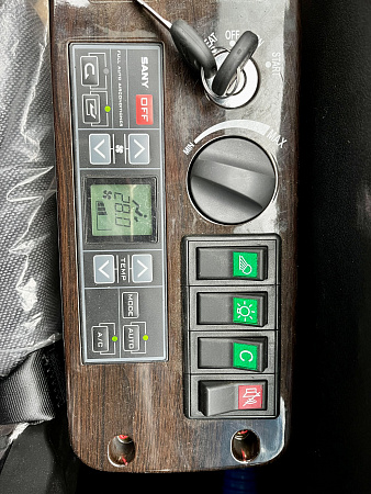 Экскаватор колесный SANY SY155W