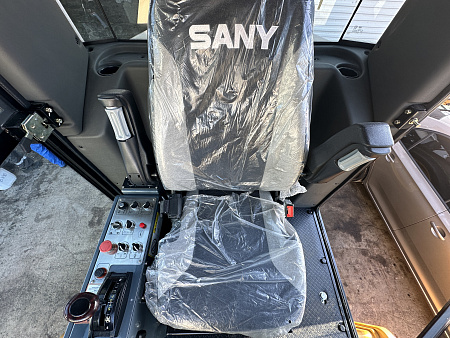 Каток грунтовый SANY SSR150C-8