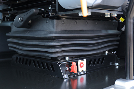 Экскаватор гусеничный SANY SY215H Pro