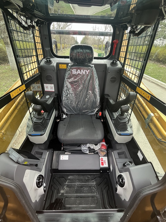 Мини погрузчик SANY SS270V
