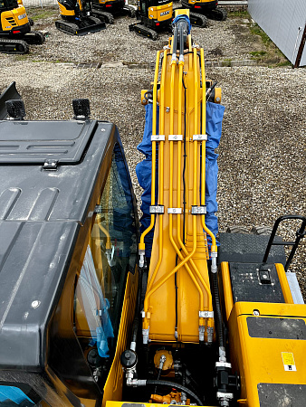Экскаватор колесный SANY SY155W