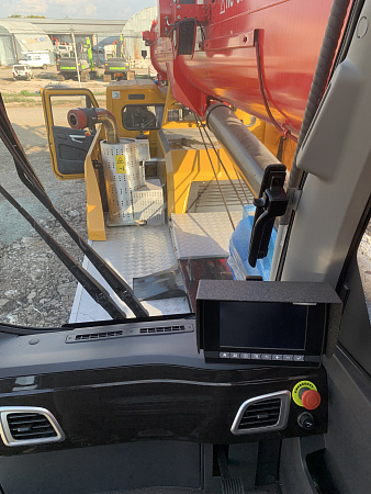 Полноприводный автокран SANY STC300T5-5R