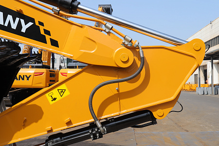 Экскаватор гусеничный SANY SY415H