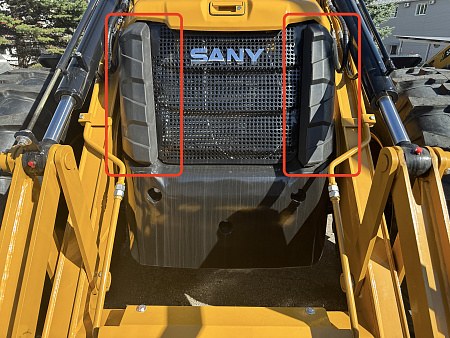 Равноколесный Экскаватор погрузчик SANY BHL 105