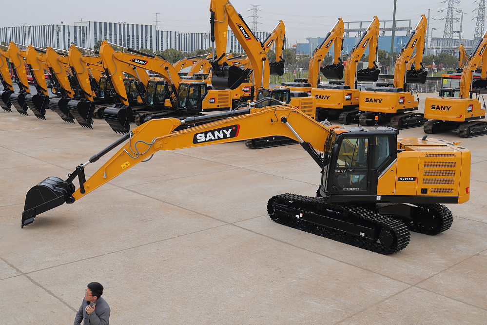 Экскаватор гусеничный SANY SY215H Pro