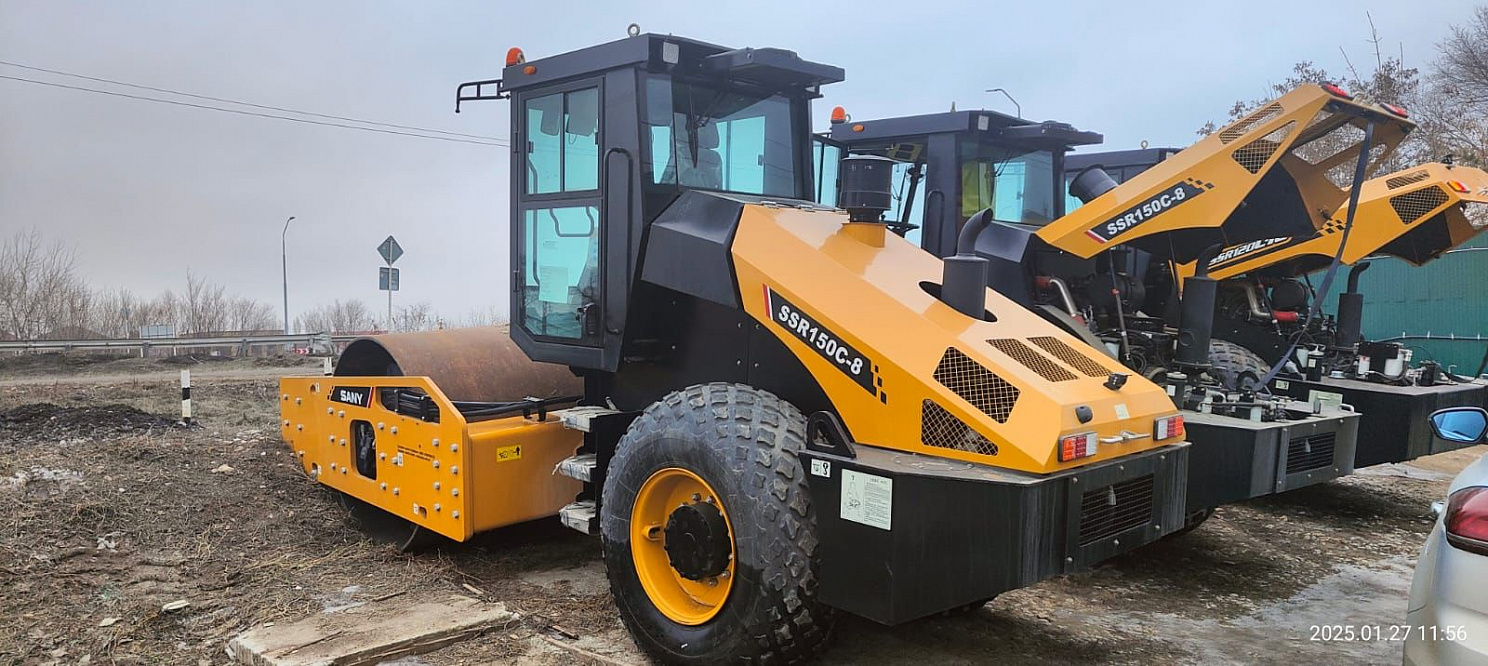 Каток грунтовый SANY SSR150C-8