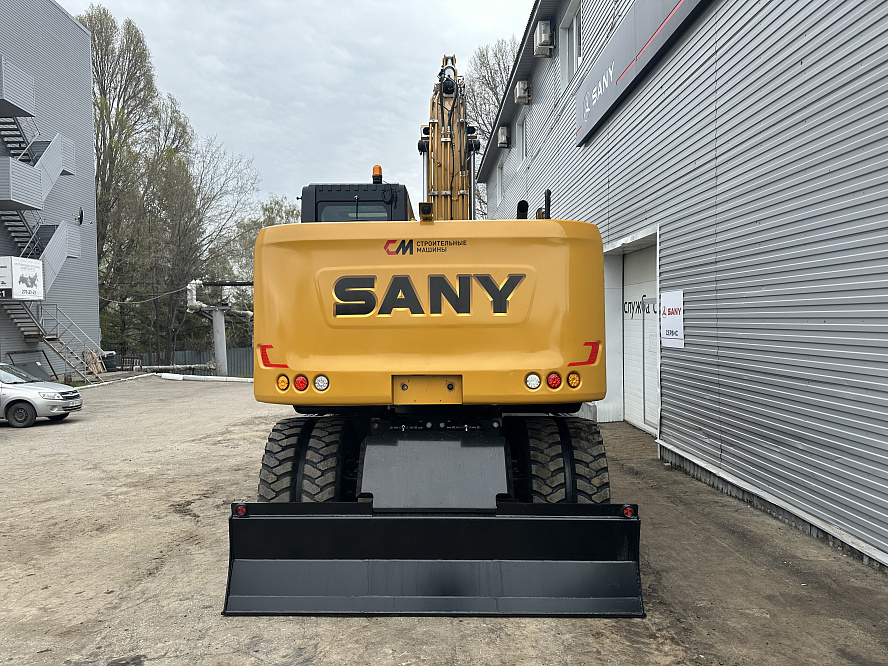 Экскаватор колесный SANY SY185W с аутригерами и отвалом