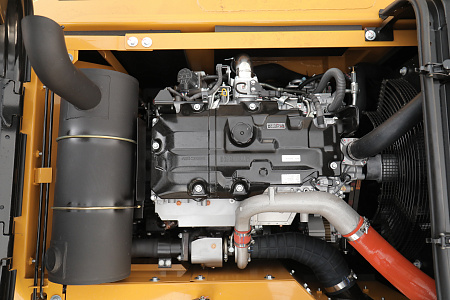 Экскаватор гусеничный SANY SY215C с длинной стрелой Long Reach