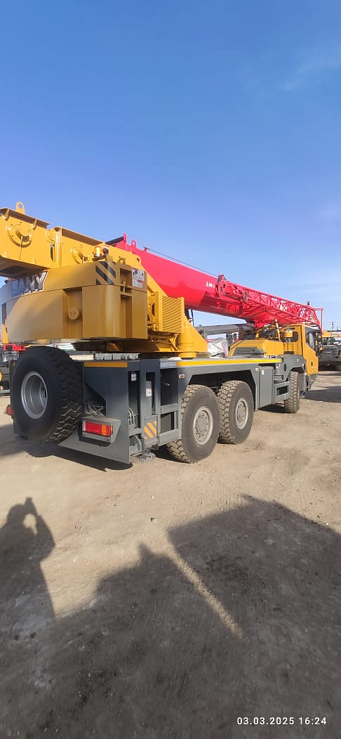 Автокран SANY STC250T5-4R полноприводный