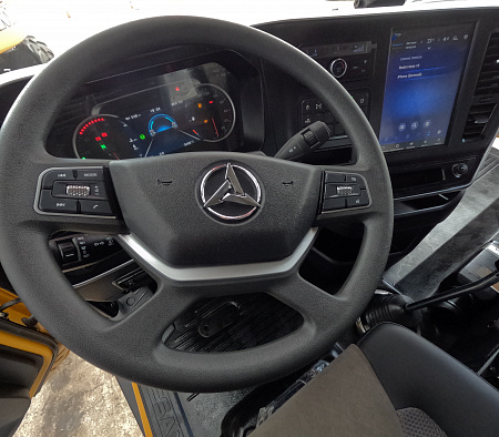 Автокран SANY STC300T5