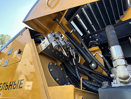 Дорожная фреза SANY SCM1300FC-8А