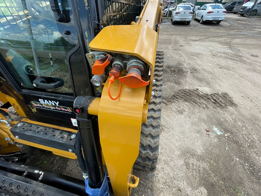 Мини погрузчик SANY ST230V