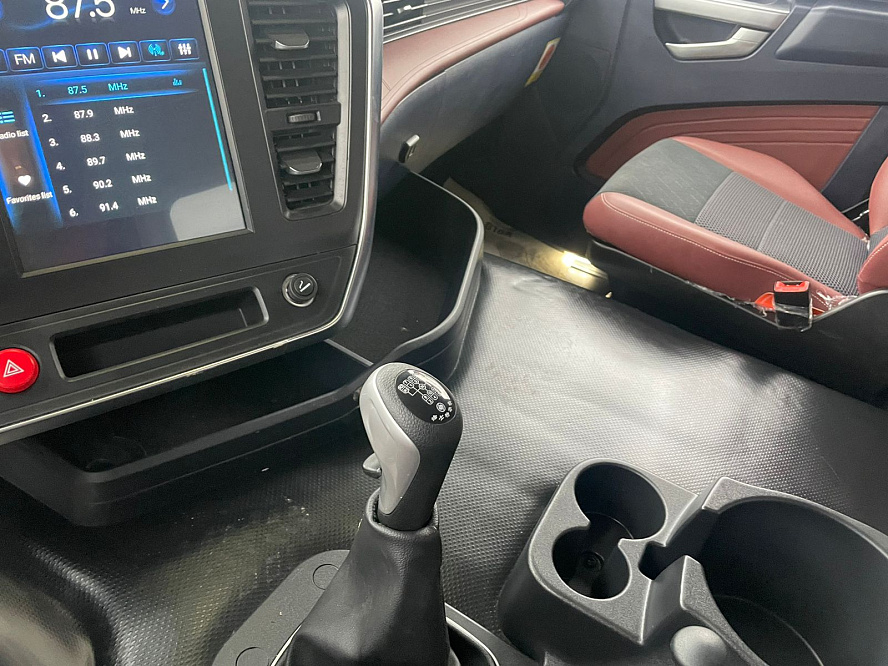 Самосвал SANY SYZ320c 8s v "U-образный Кузов" 6 на 4