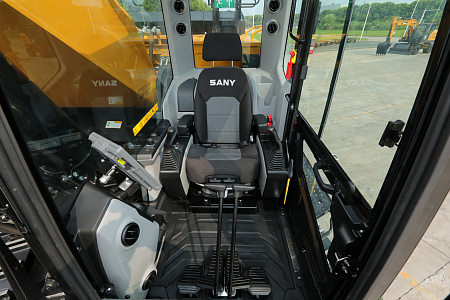 Экскаватор гусеничный SANY SY375H