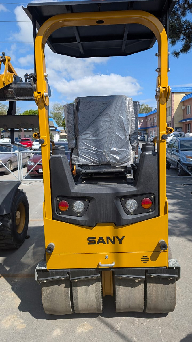 Каток комбинированный двухвальцовый SANY SZR30C-8