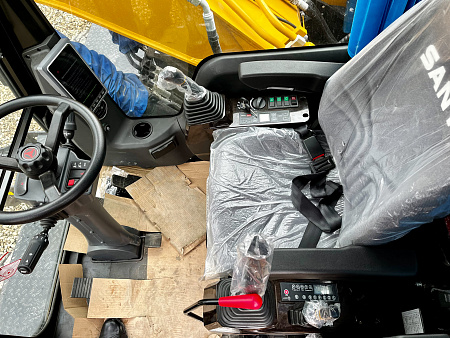 Экскаватор колесный SANY SY155W
