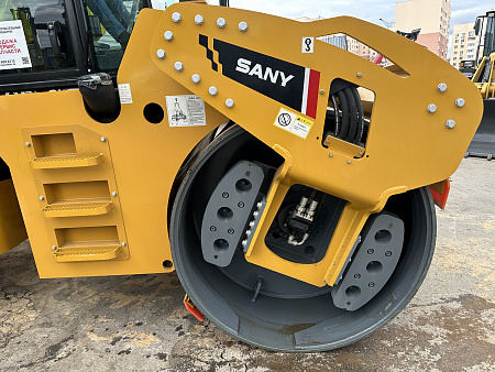Каток асфальтовый SANY STR140C-10