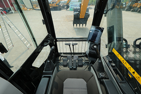 Экскаватор гусеничный SANY SY375H