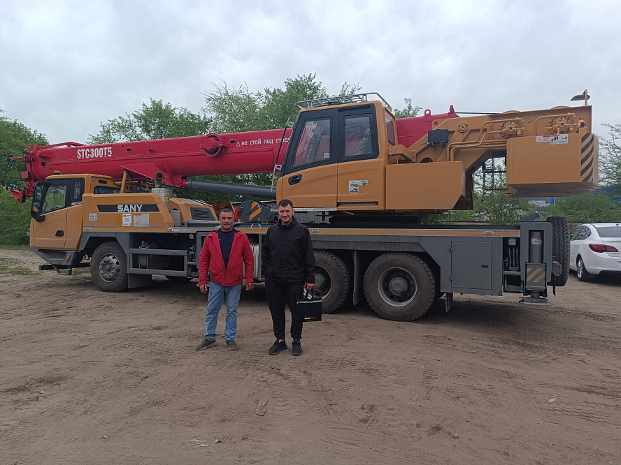 Полноприводный автокран SANY STC300T5-5R