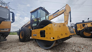 Каток грунтовый SANY SSR140C-10S