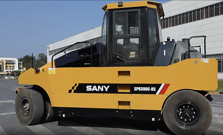 Пневмоколесный каток SANY SPR300C