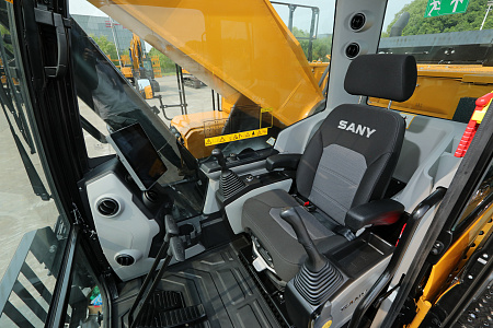 Экскаватор гусеничный SANY SY375H