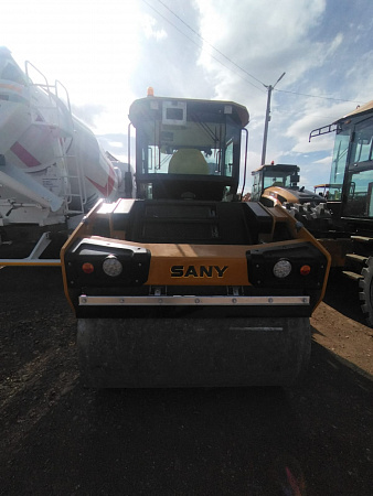 Каток асфальтовый SANY STR80C-10